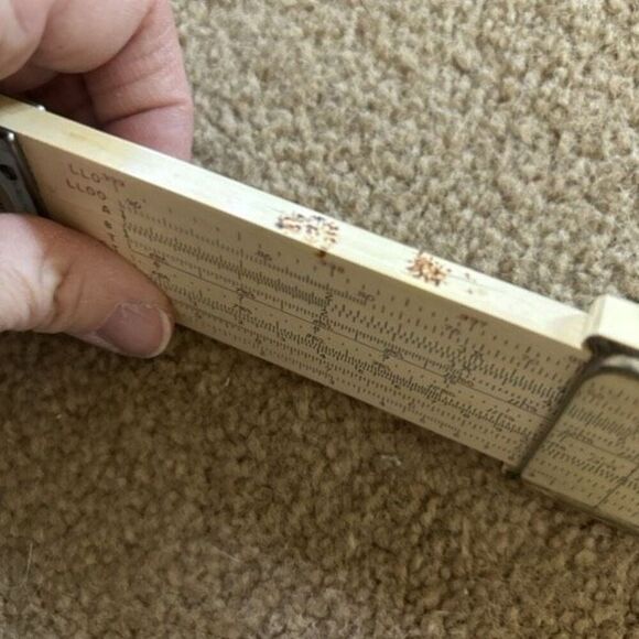 Keuffel & Esser K-E 4081-3 Engineer’s Slide Rule In Leather Case - Picture 7 of 10